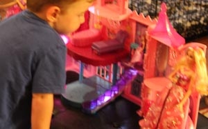 bro playing barbies bro playing barbies