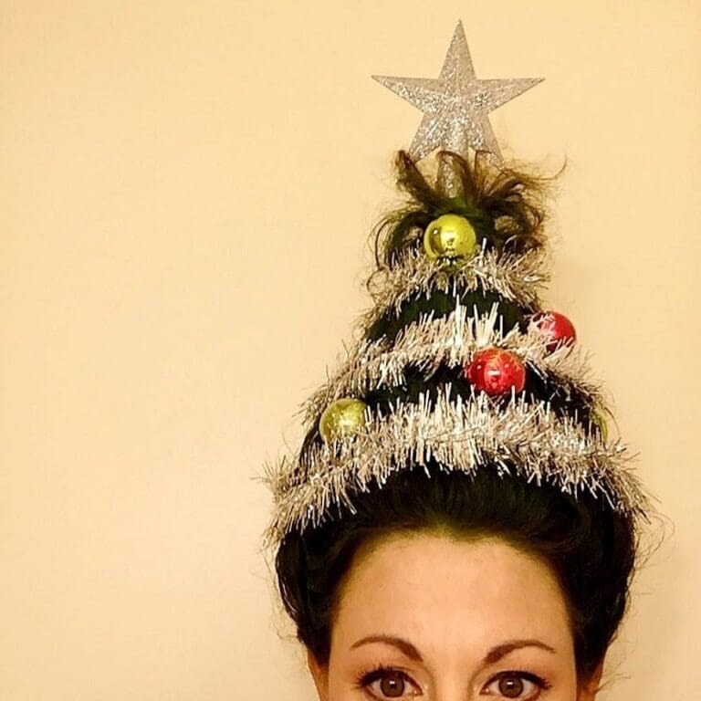 Crazy Christmas Tree Hairstyles To Light Up The Season!